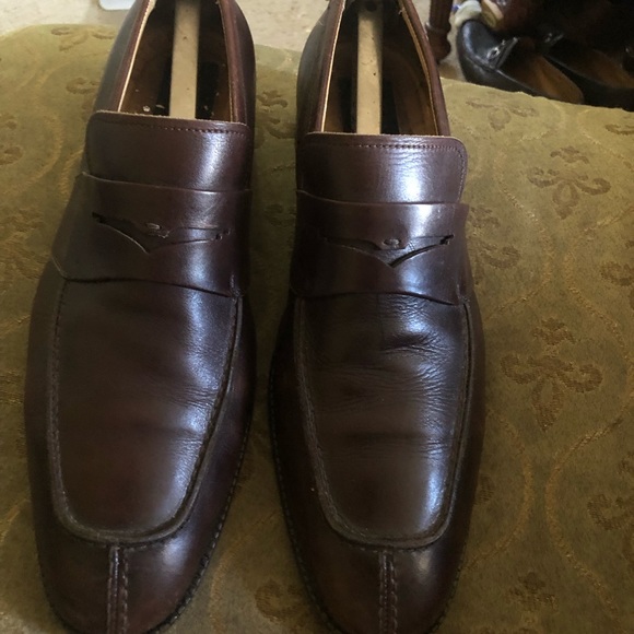 To Boot of NewYork Brown Loafers w/high vamp. Size 11M
